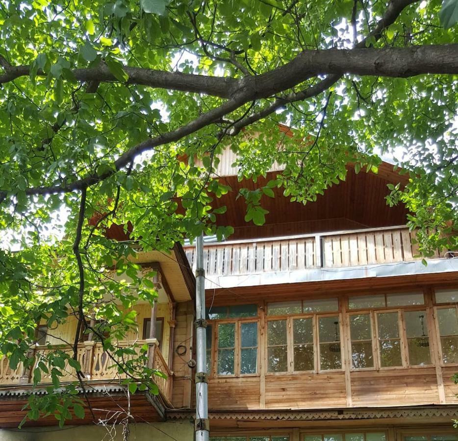 Hillside Orbeliani Residence ボルジョミ エクステリア 写真